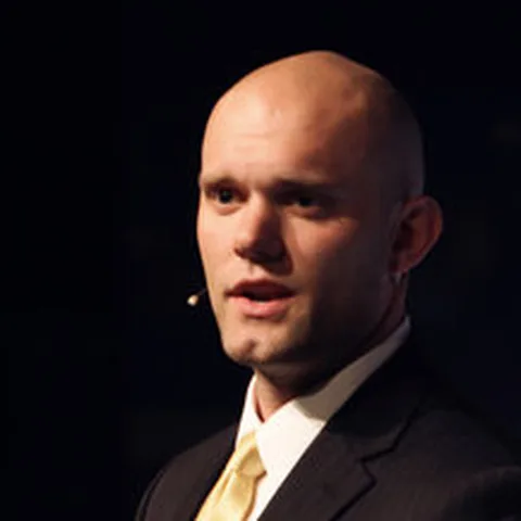 James Clear